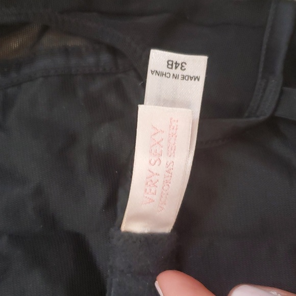 Victoria secret very sexy black lingerie - Picture 5 of 5